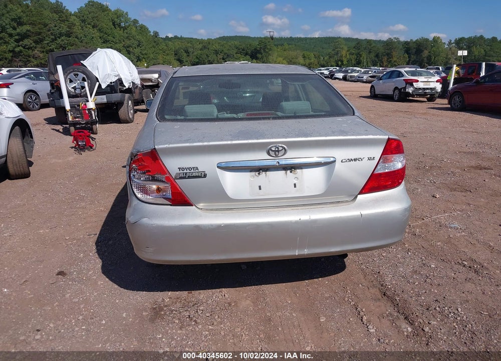 2002 TOYOTA CAMRY XLE VIN: 4T1BE30K52U543235