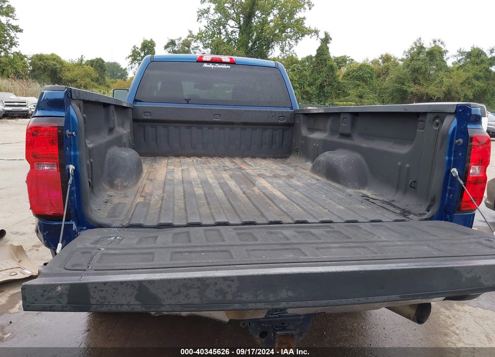 2015 CHEVROLET SILVERADO 3500HD LTZ VIN: 1GC4K0E85FF670210