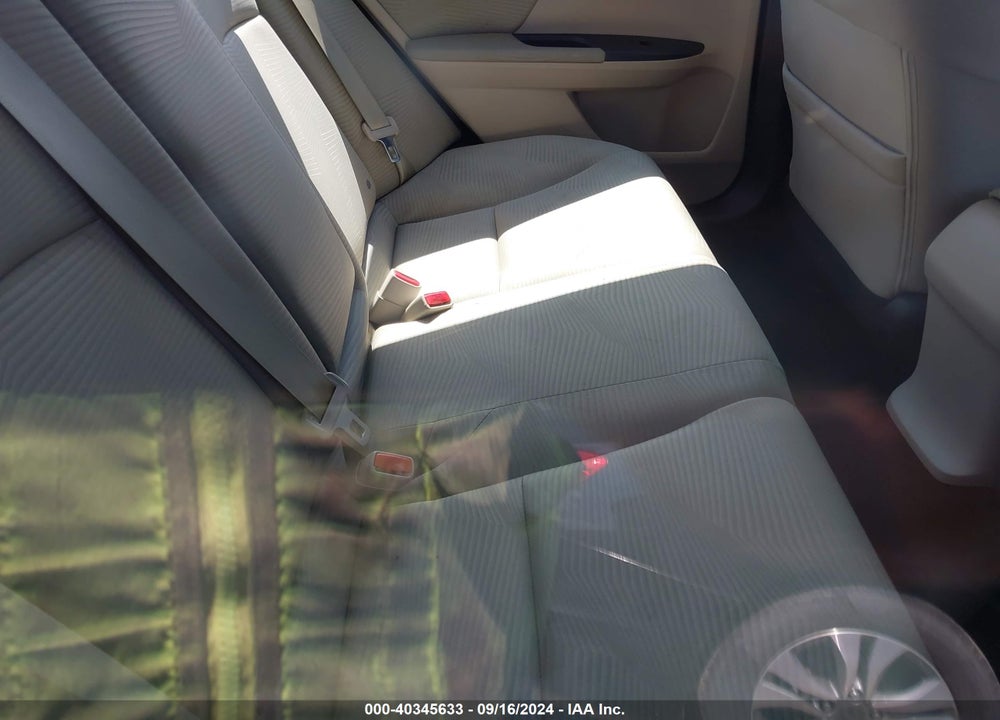 2017 HONDA ACCORD LX VIN: 1HGCR2F33HA263025