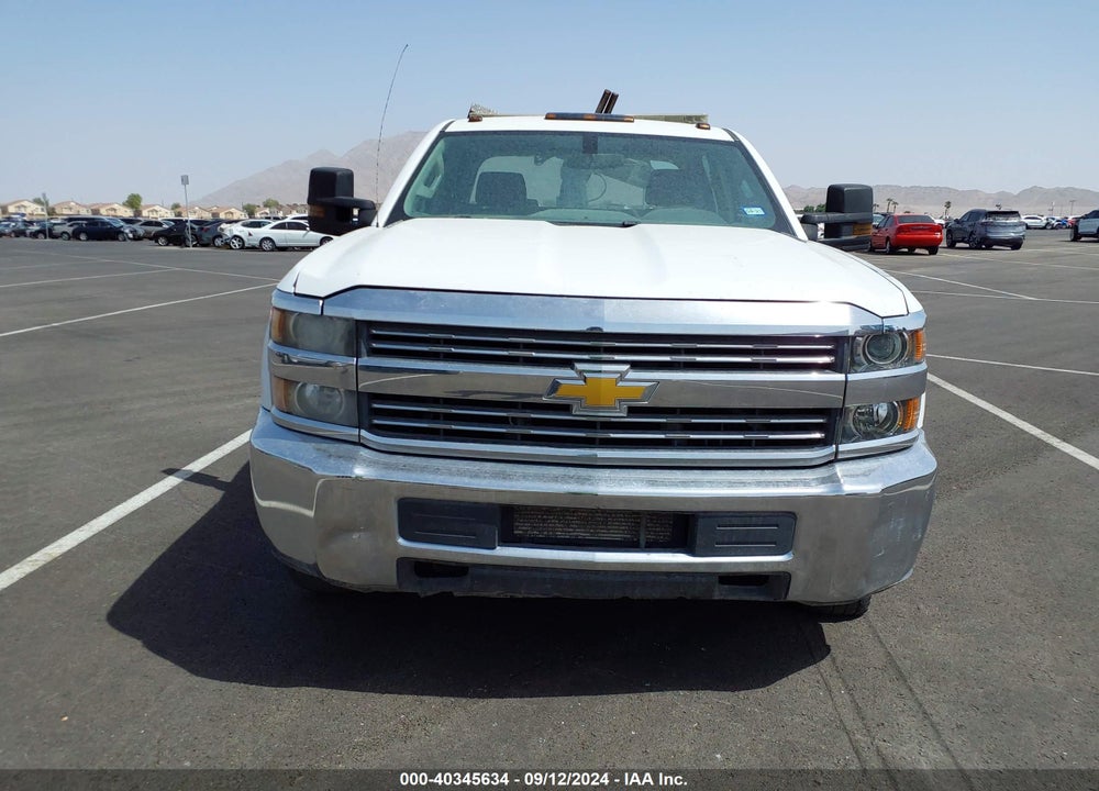 2015 CHEVROLET SILVERADO 3500HD CHASSIS WT VIN: 1GB4KYC84FF115903