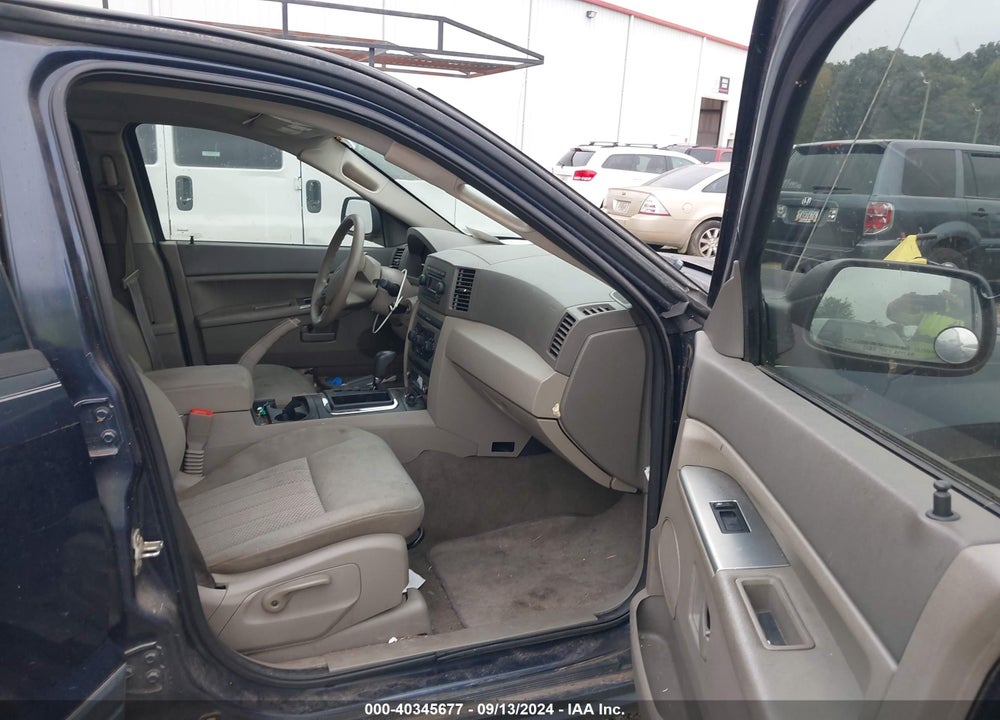 2005 JEEP GRAND CHEROKEE LAREDO VIN: 1J4GS48K15C720865