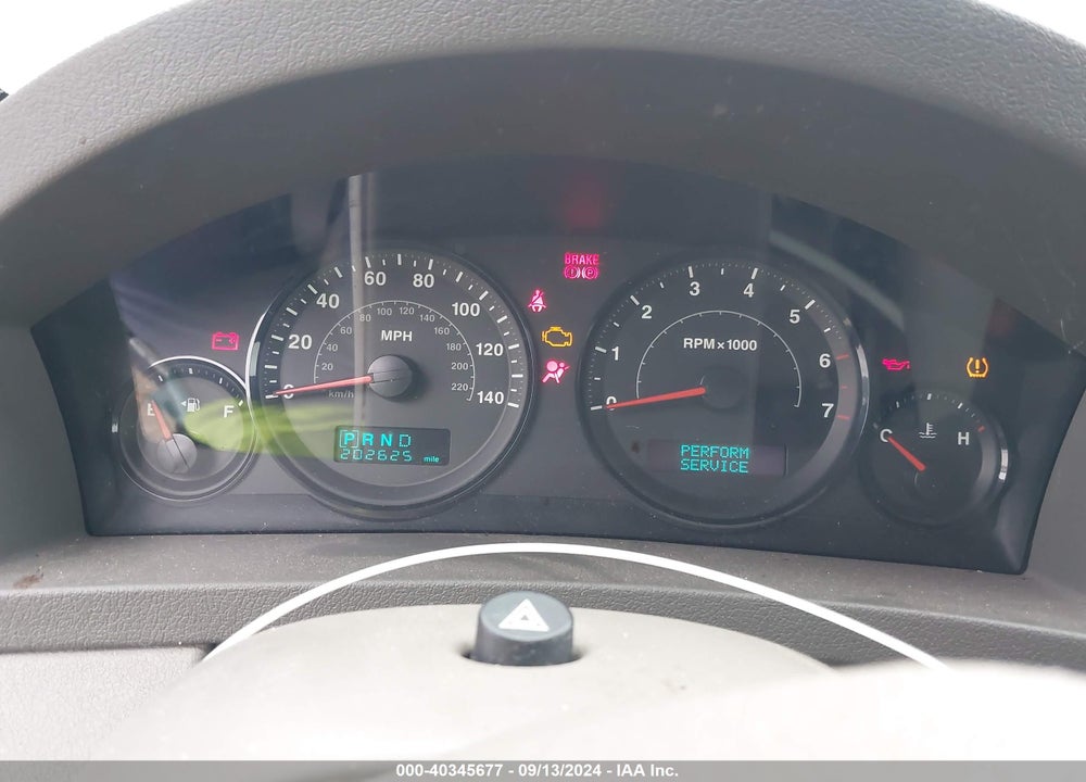 2005 JEEP GRAND CHEROKEE LAREDO VIN: 1J4GS48K15C720865