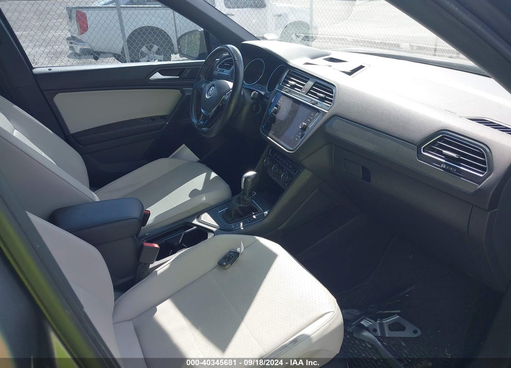 2020 VOLKSWAGEN TIGUAN 2.0T SE/2.0T SE R-LINE BLACK/2.0T SEL VIN: 3VV3B7AX3LM137416