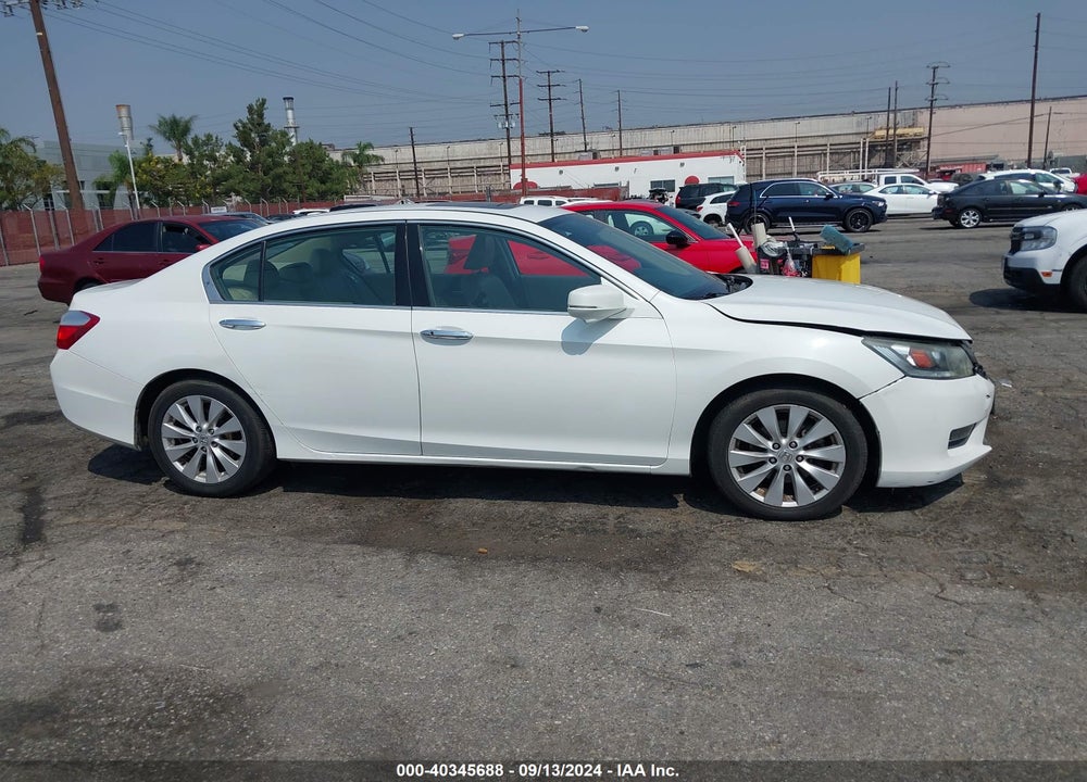 2015 HONDA ACCORD EX-L V-6 VIN: 1HGCR3F88FA031289