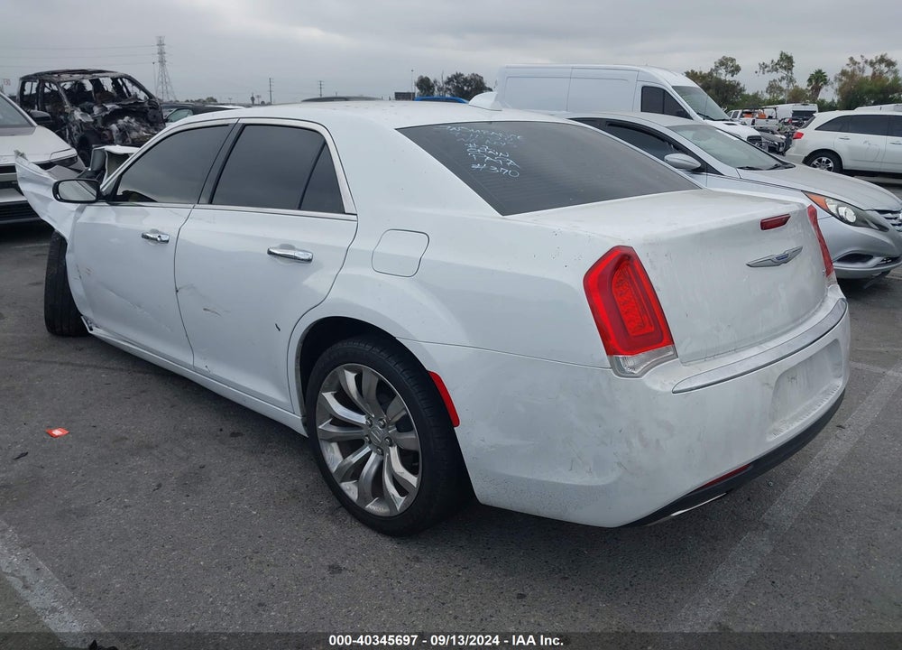 2019 CHRYSLER 300 LIMITED VIN: 2C3CCAEG0KH693719