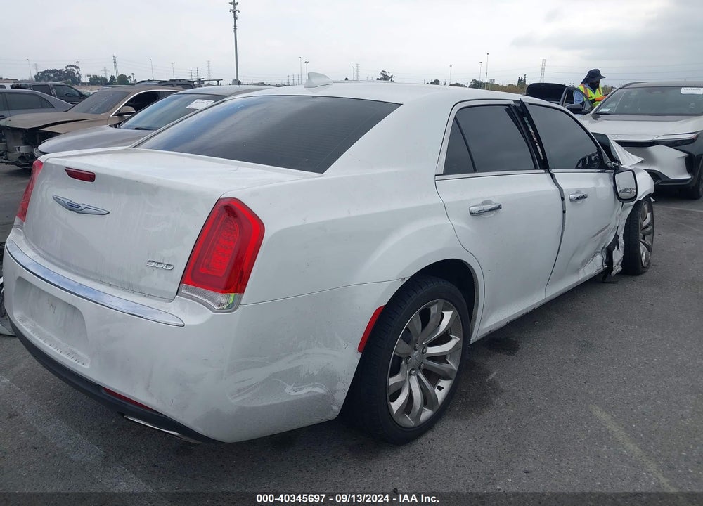 2019 CHRYSLER 300 LIMITED VIN: 2C3CCAEG0KH693719