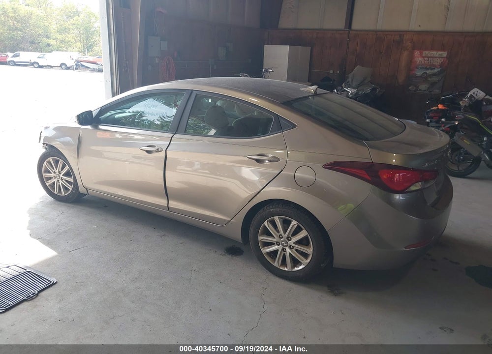 2015 HYUNDAI ELANTRA SE VIN: 5NPDH4AE6FH582757