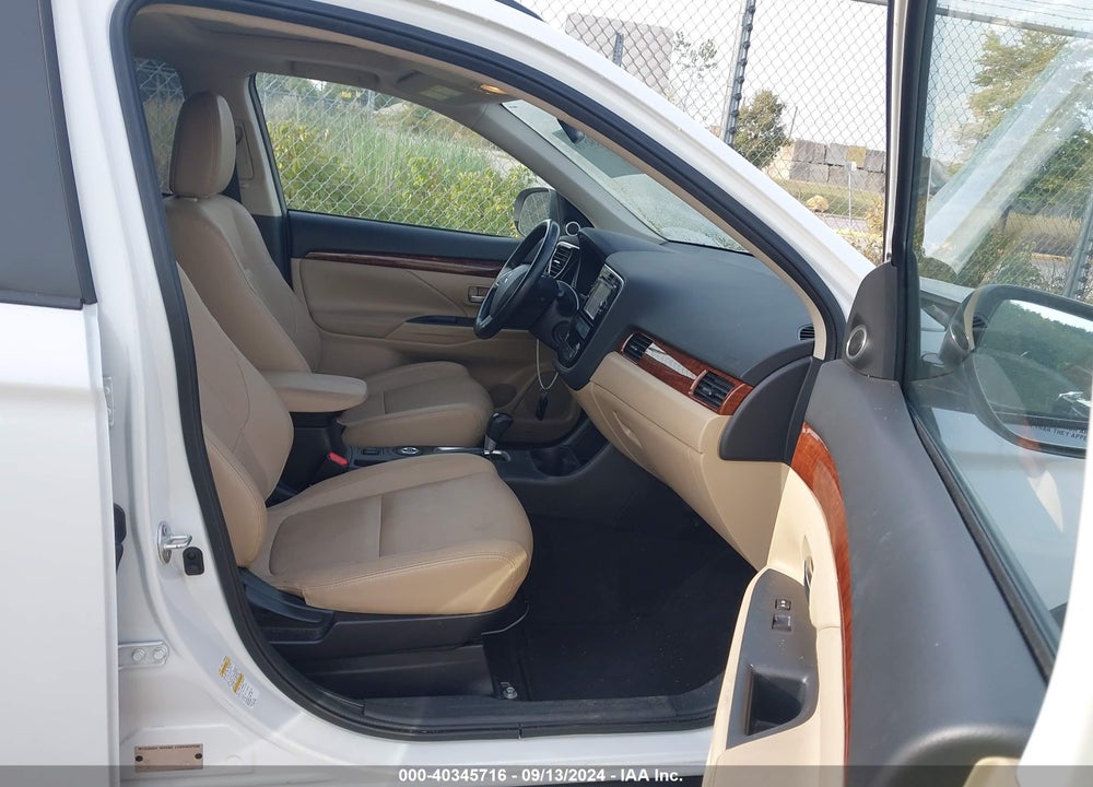 2015 MITSUBISHI OUTLANDER SE VIN: JA4AZ3A30FZ001197