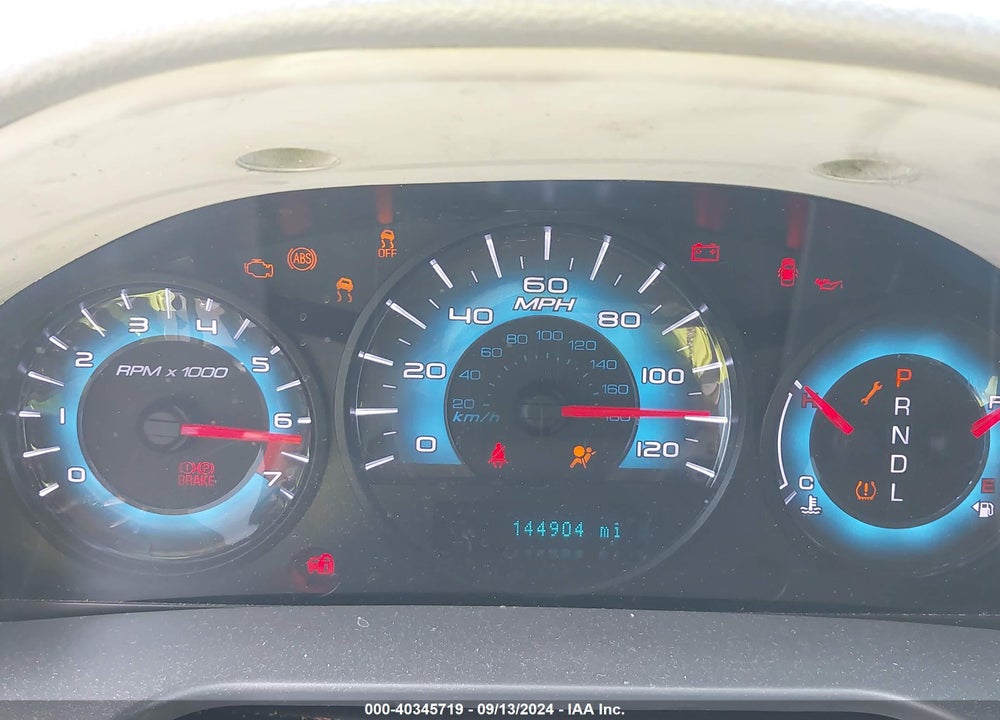 2011 FORD FUSION S VIN: 3FAHP0GA3BR120204
