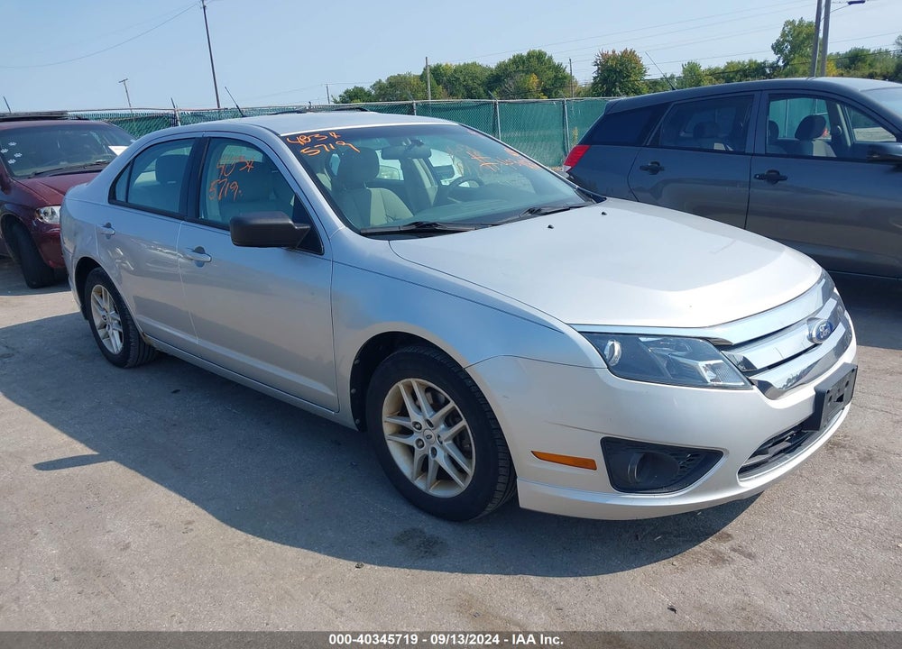 2011 FORD FUSION S VIN: 3FAHP0GA3BR120204