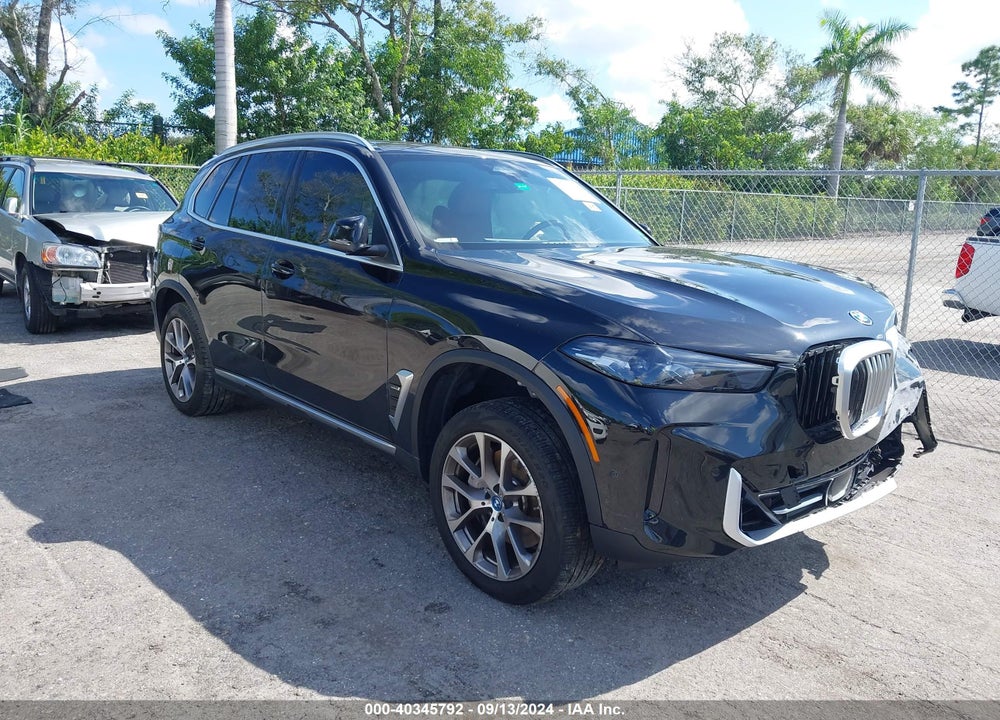 2024 BMW X5 PHEV XDRIVE50E VIN: 5UX43EU01R9U17327