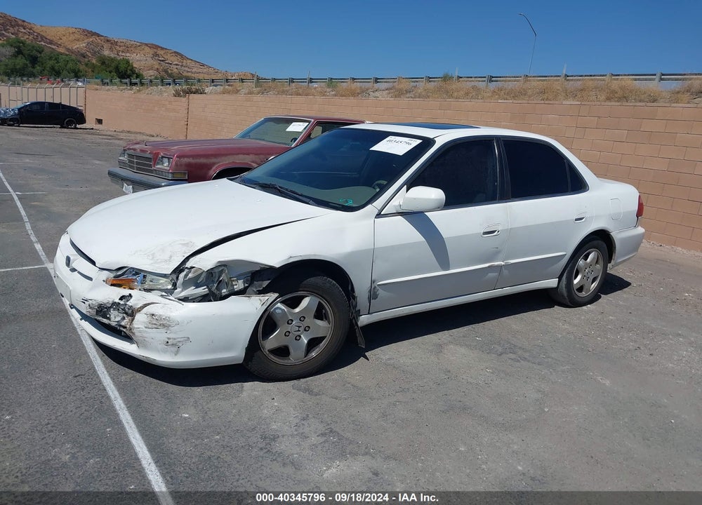 1999 HONDA ACCORD EX V6 VIN: 1HGCG1658XA003901