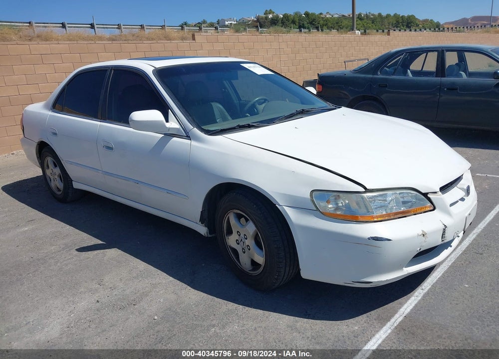 1999 HONDA ACCORD EX V6 VIN: 1HGCG1658XA003901