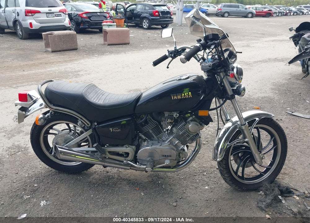 1982 YAMAHA XV750 VIN: JYA4X7009CA221824
