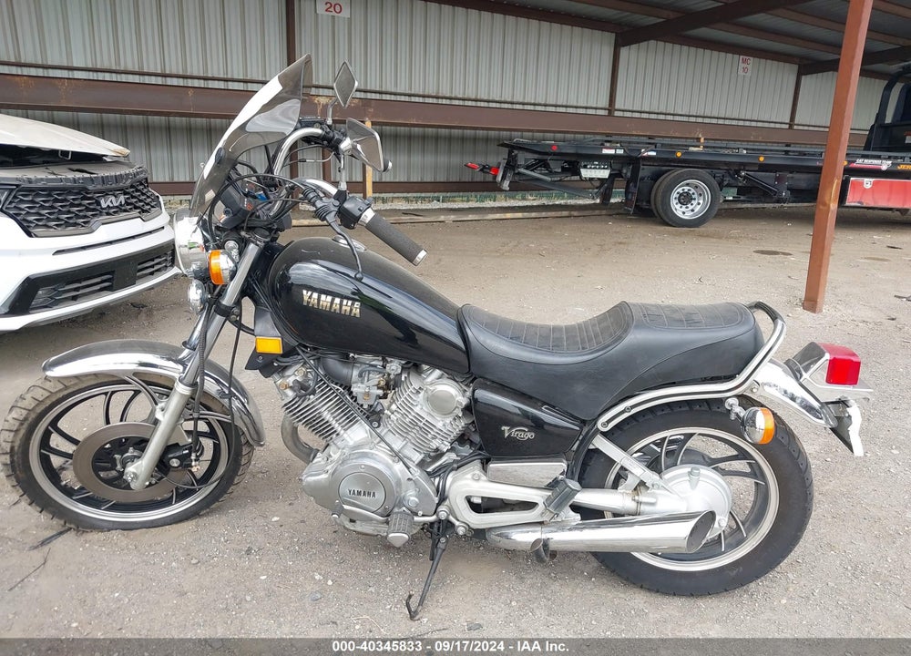 1982 YAMAHA XV750 VIN: JYA4X7009CA221824