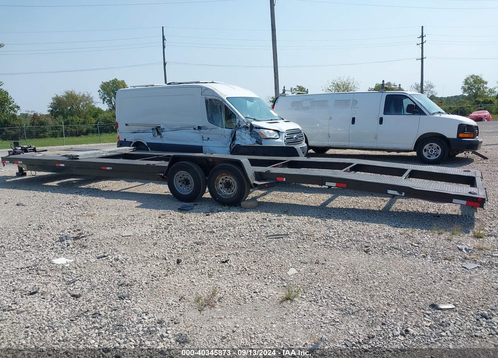 2010 KAUFMAN 32 FOOT TRAILER VIN: 5VGFC342XAL002659