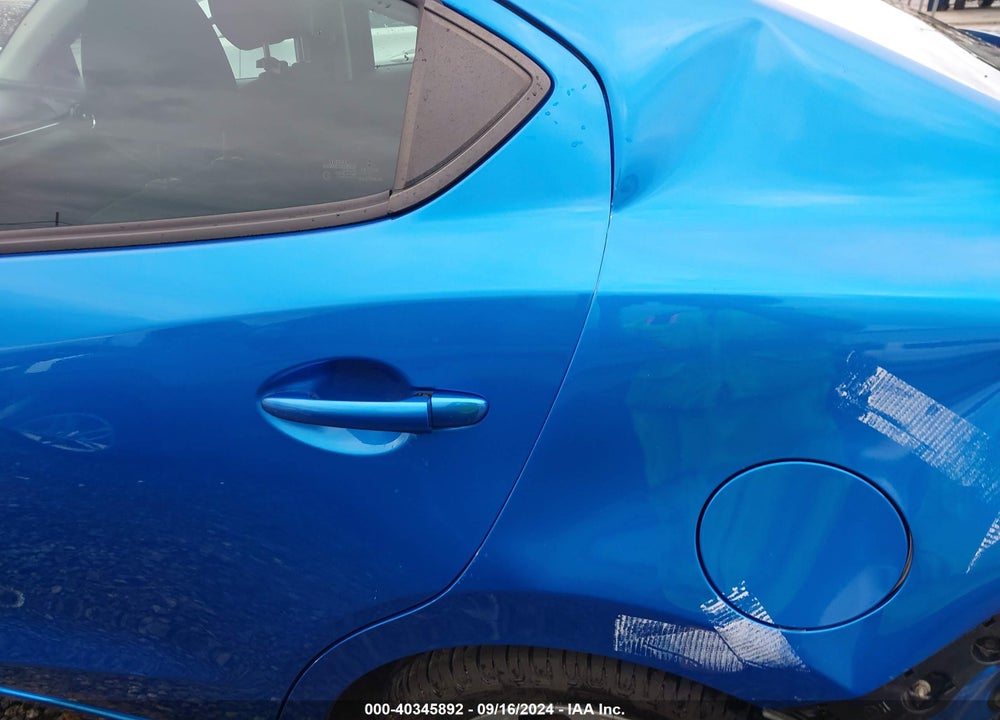 2016 SCION IA VIN: 3MYDLBZV2GY129796