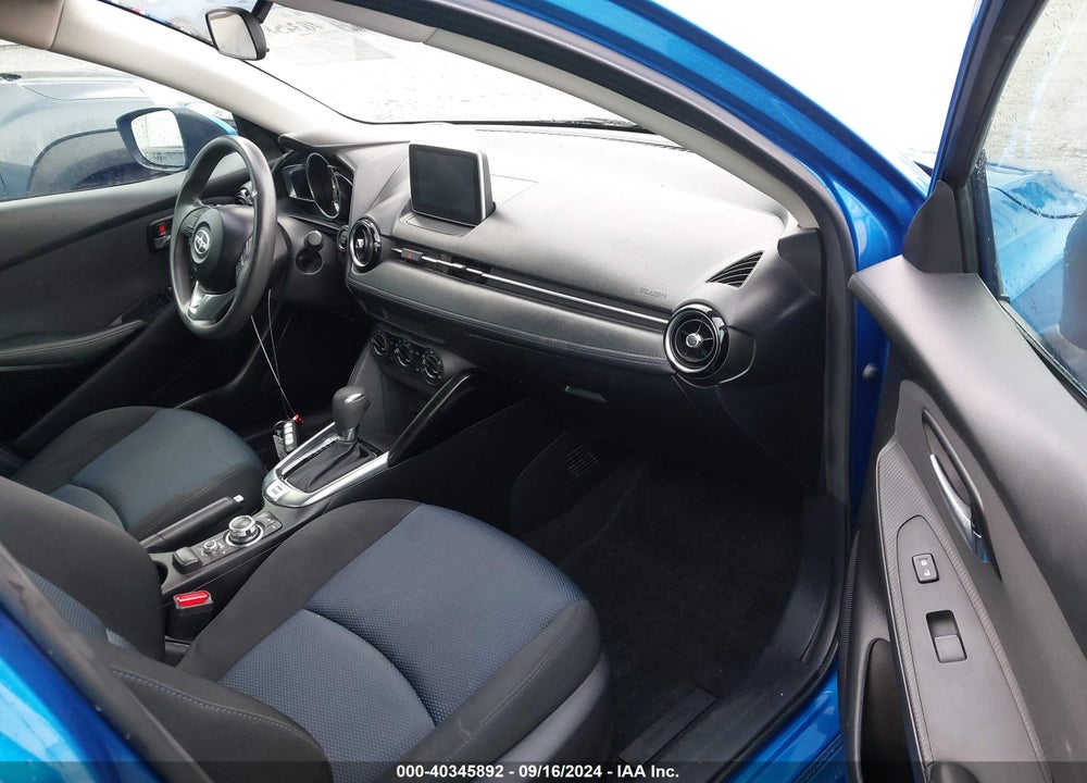 2016 SCION IA VIN: 3MYDLBZV2GY129796