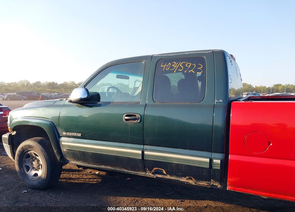 2002 CHEVROLET SILVERADO 2500HD LS VIN: 1GCHK29U22E140426