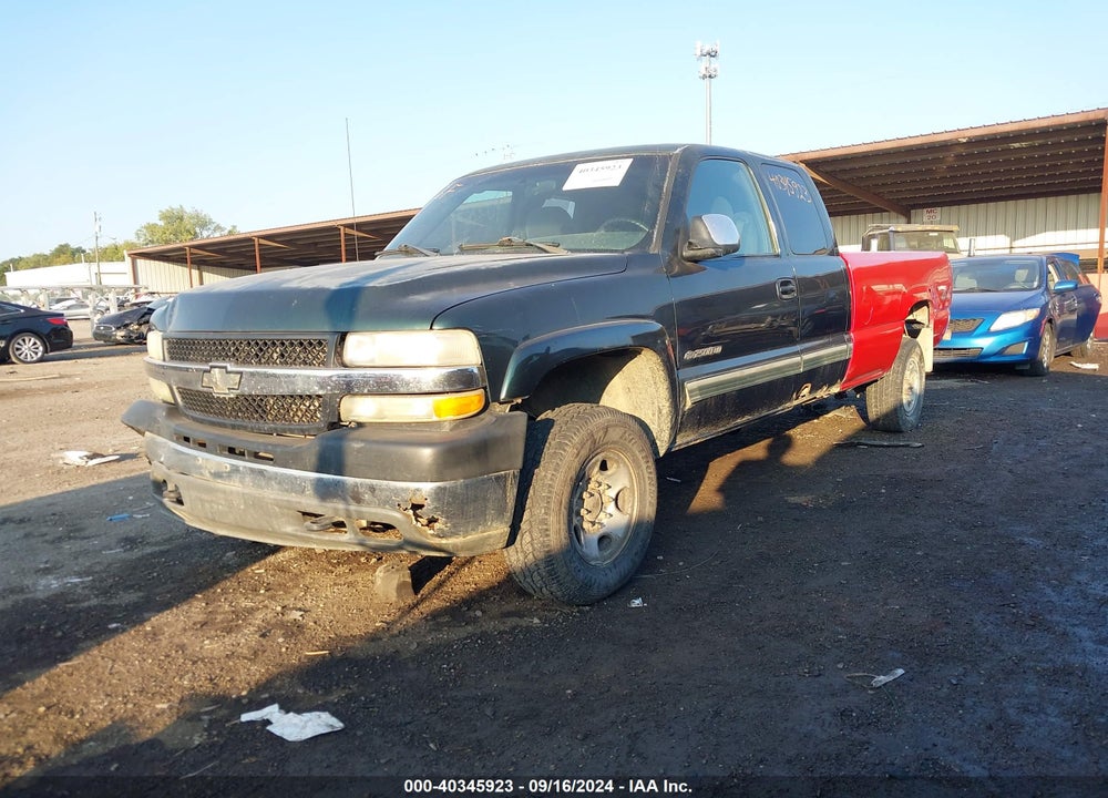 2002 CHEVROLET SILVERADO 2500HD LS VIN: 1GCHK29U22E140426