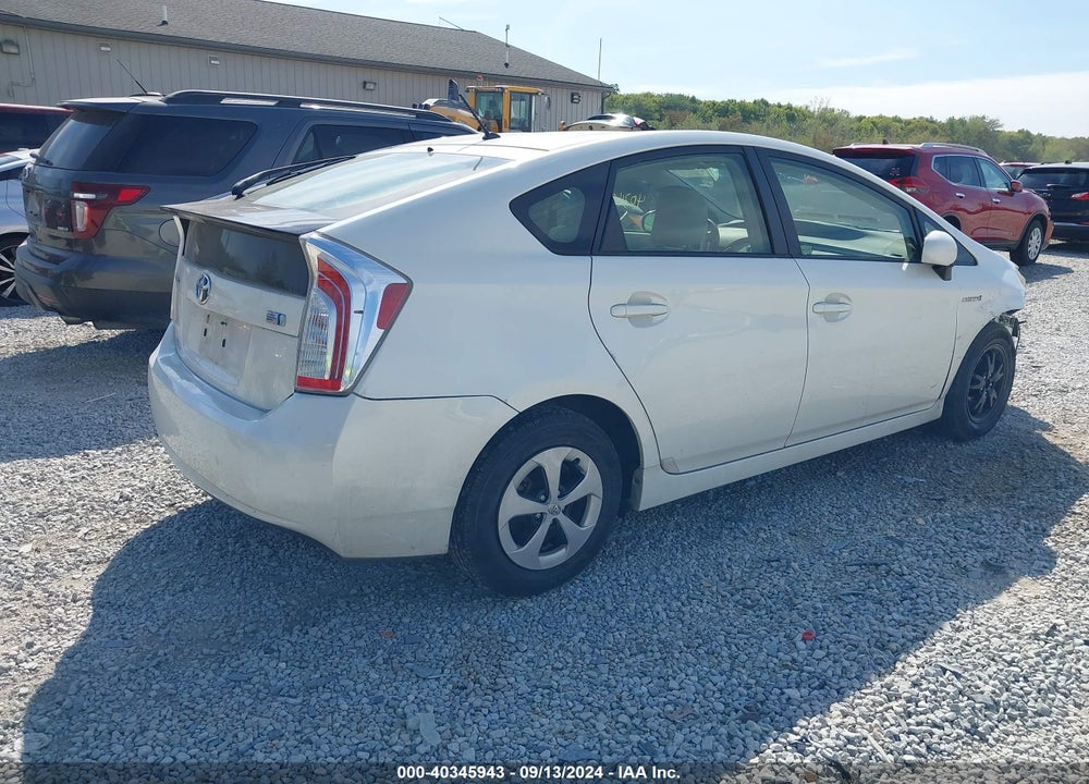 2015 TOYOTA PRIUS TWO VIN: JTDKN3DU9F0395586