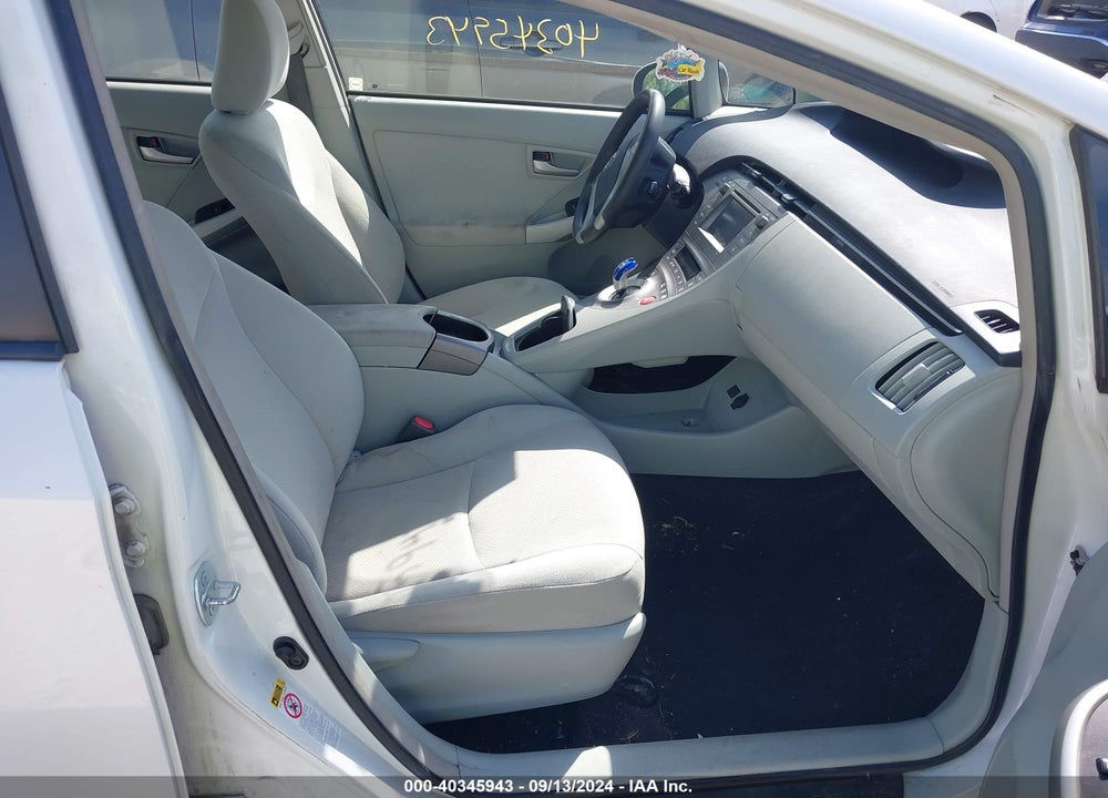 2015 TOYOTA PRIUS TWO VIN: JTDKN3DU9F0395586