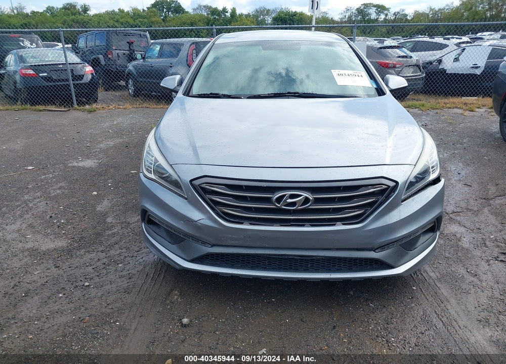 2015 HYUNDAI SONATA SPORT VIN: 5NPE34AF3FH036929