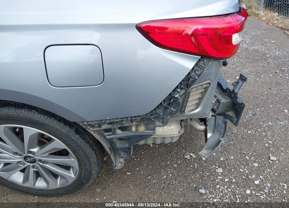 2015 HYUNDAI SONATA SPORT VIN: 5NPE34AF3FH036929