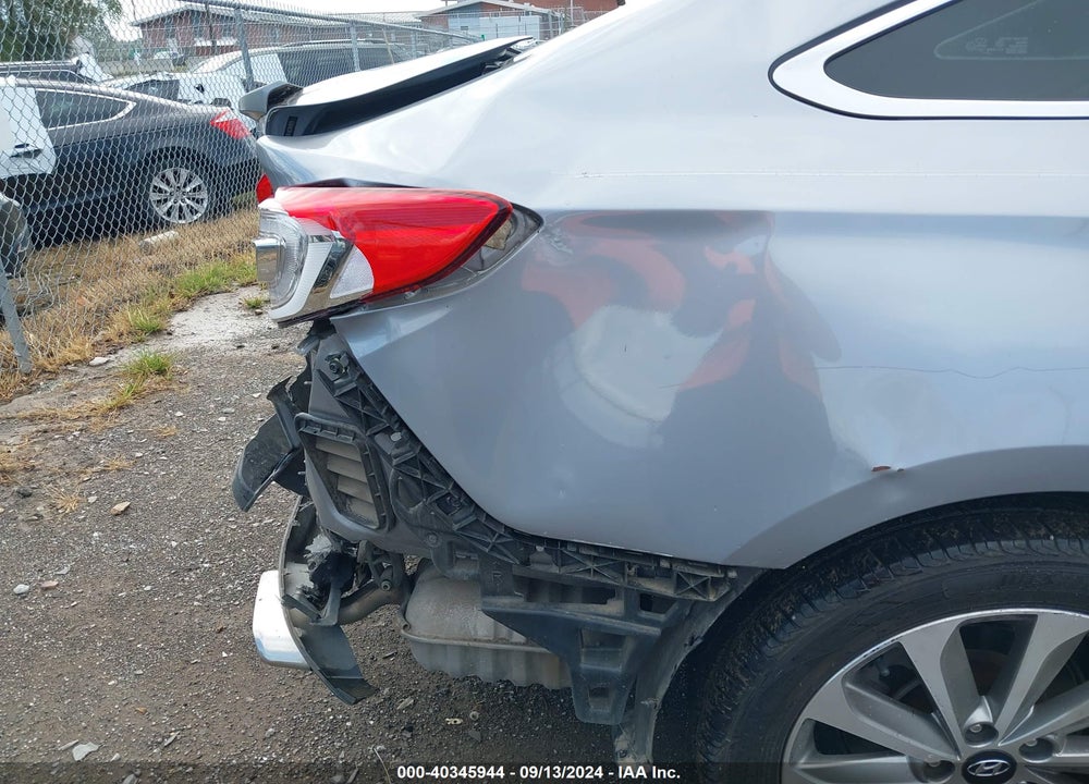 2015 HYUNDAI SONATA SPORT VIN: 5NPE34AF3FH036929