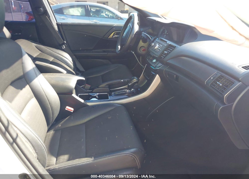 2017 HONDA ACCORD SPORT VIN: 1HGCR2F57HA220647