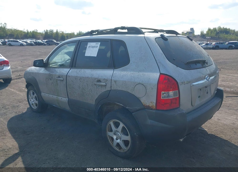 2005 HYUNDAI TUCSON GLS/LX VIN: KM8JN72D85U209321