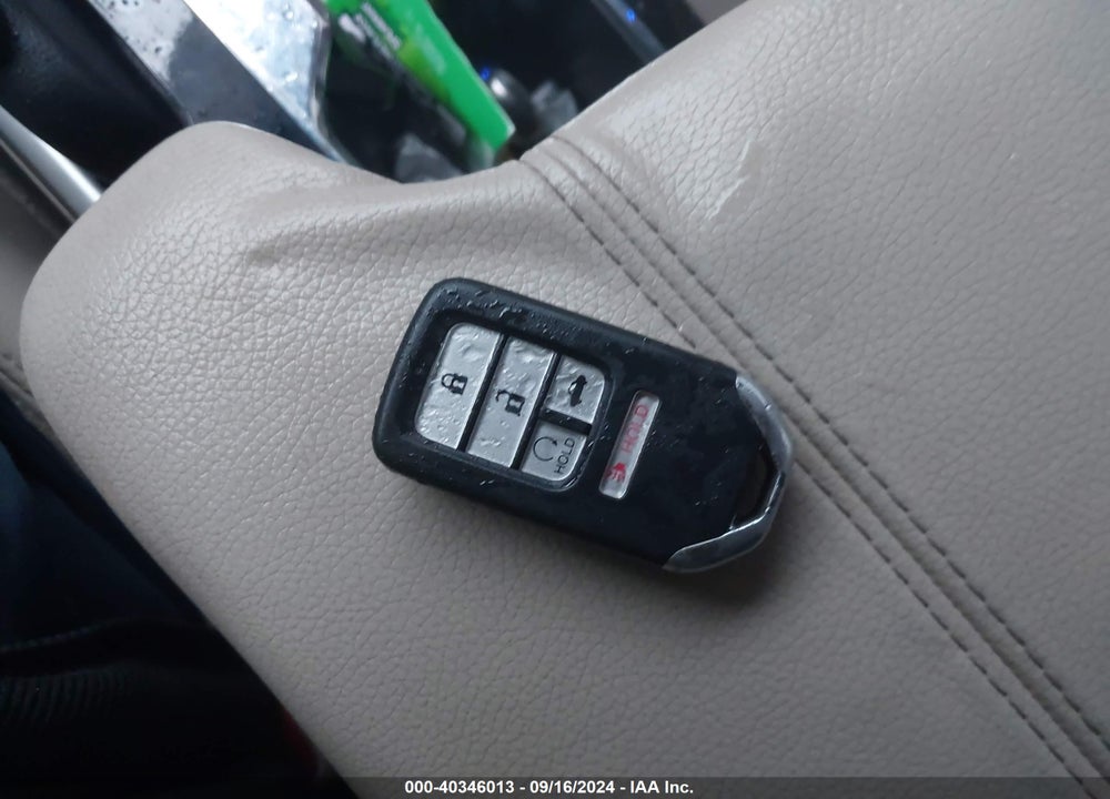 2016 HONDA ACCORD EX-L VIN: 1HGCR2F86GA106972