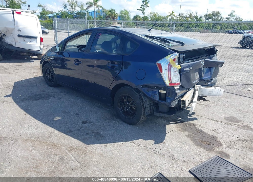 2014 TOYOTA PRIUS TWO VIN: JTDKN3DU0E0359901