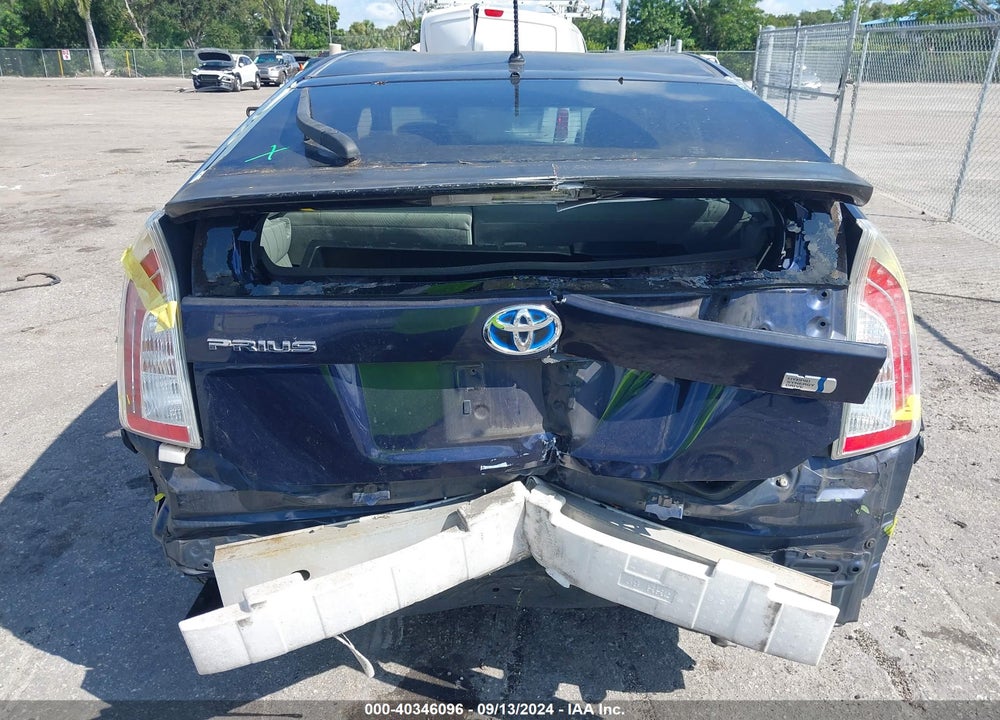 2014 TOYOTA PRIUS TWO VIN: JTDKN3DU0E0359901