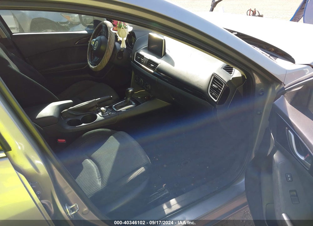 2016 MAZDA 3 I TOURING VIN: JM1BM1V74G1320872