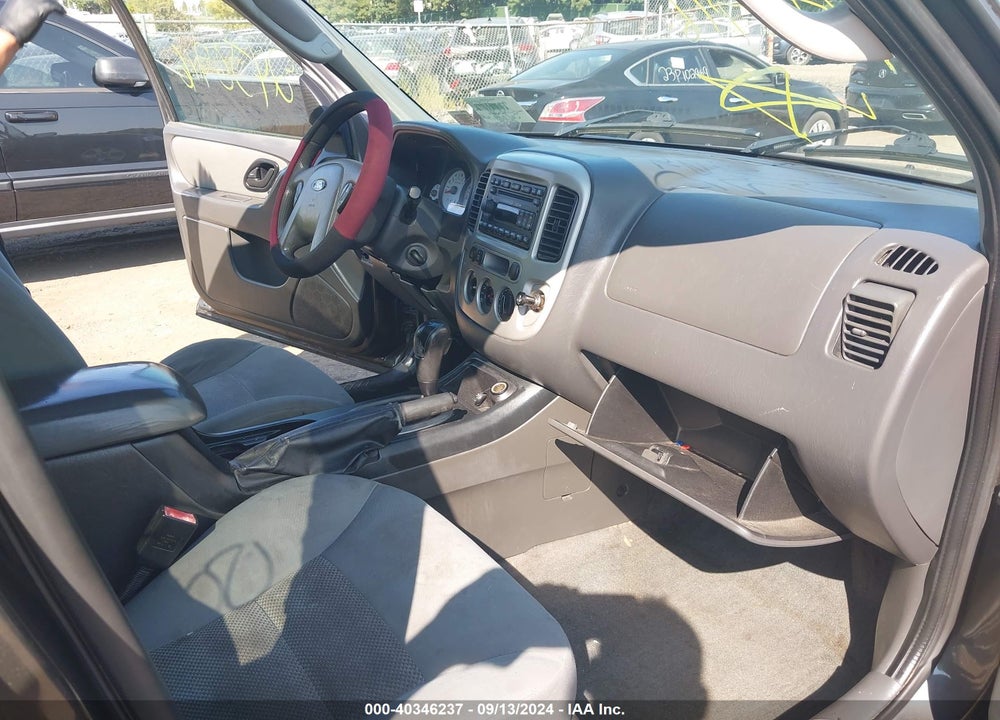 2007 FORD ESCAPE XLT/XLT SPORT VIN: 1FMCU93127KB35579