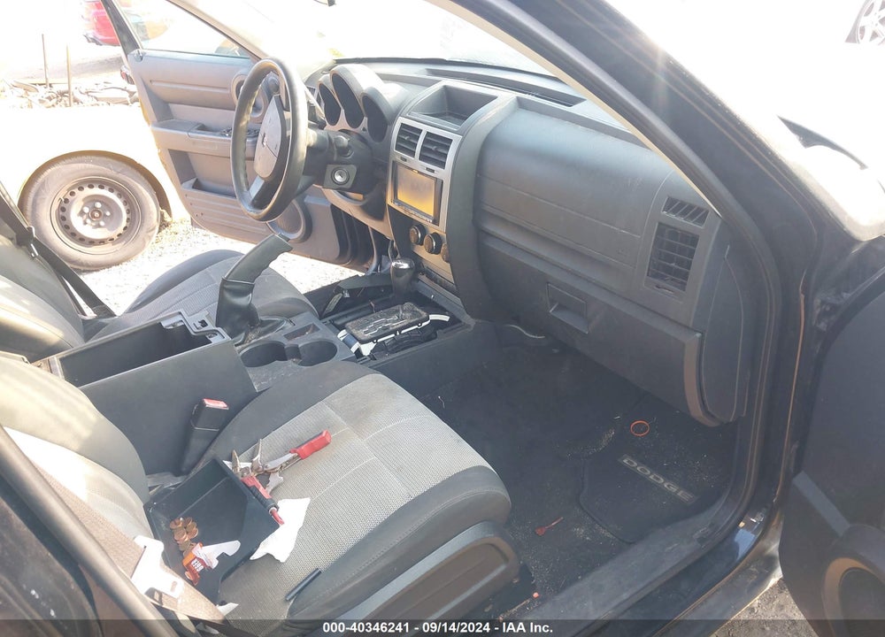 2007 DODGE NITRO SXT VIN: 1D8GU28K27W663809