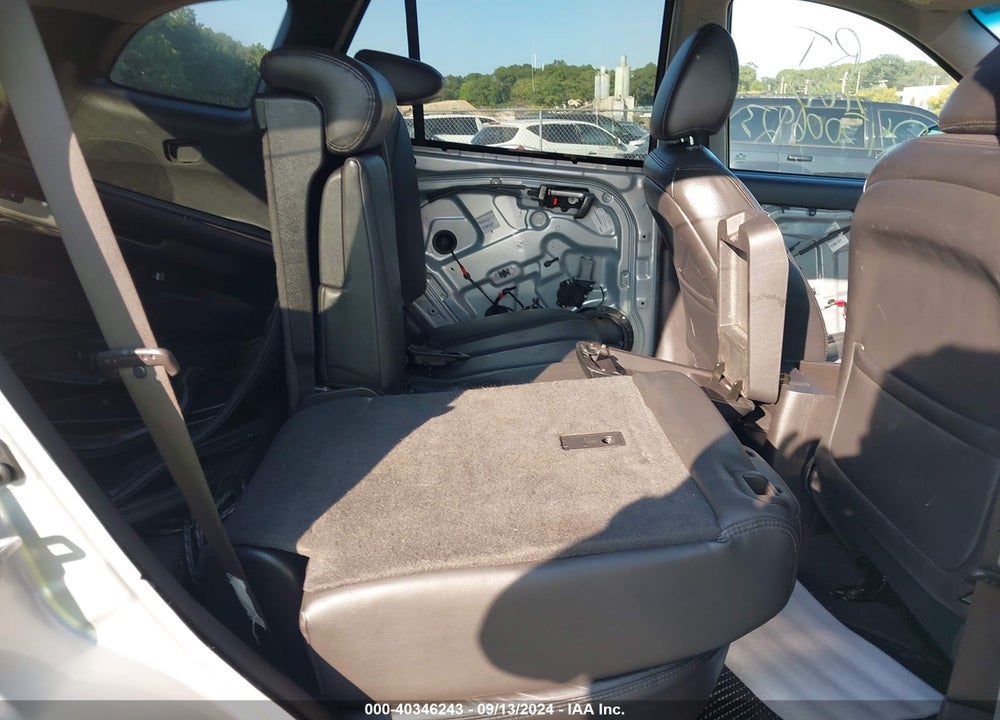 2011 HYUNDAI SANTA FE LIMITED V6 VIN: 5XYZKDAG6BG054016
