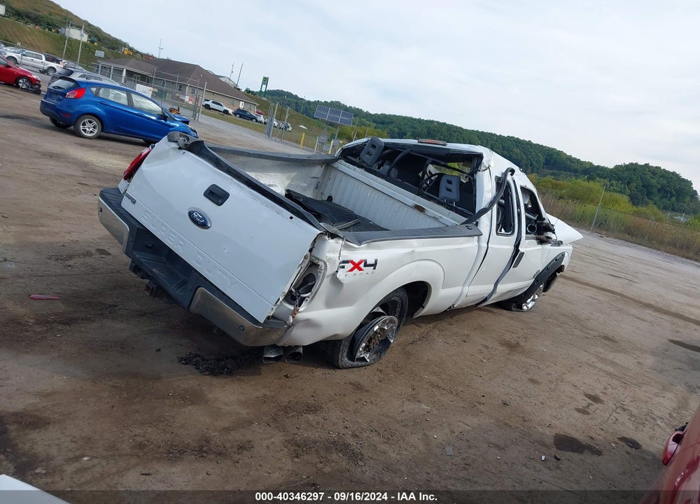 2011 FORD F-250 XLT VIN: 1FT7X2BT4BEA83922