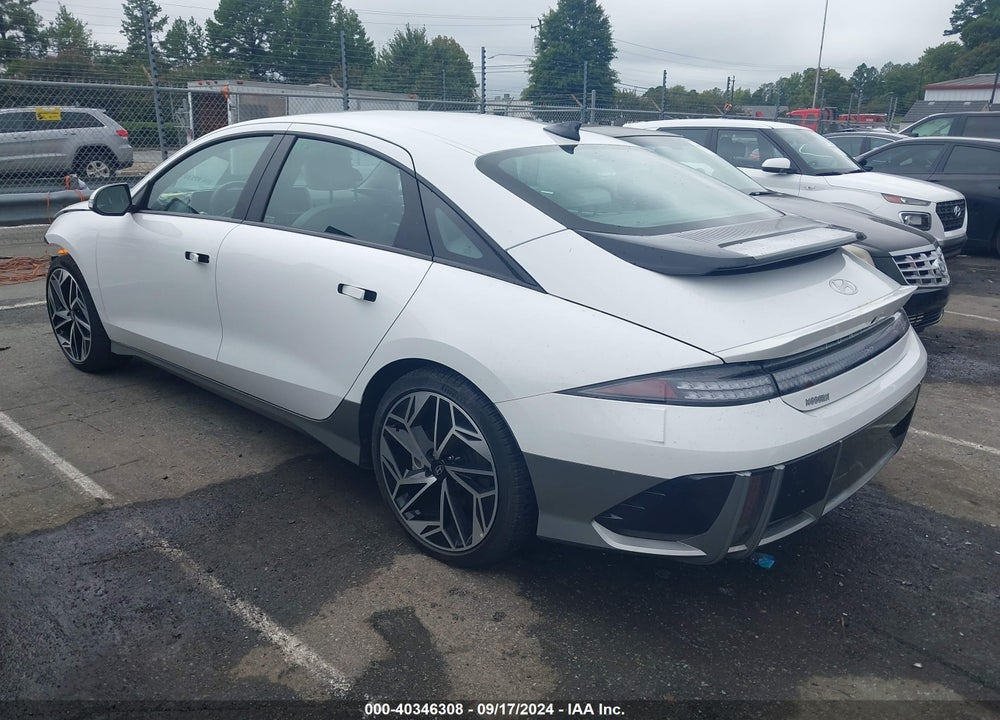 2023 HYUNDAI IONIQ 6 SEL VIN: KMHM34AA5PA033647