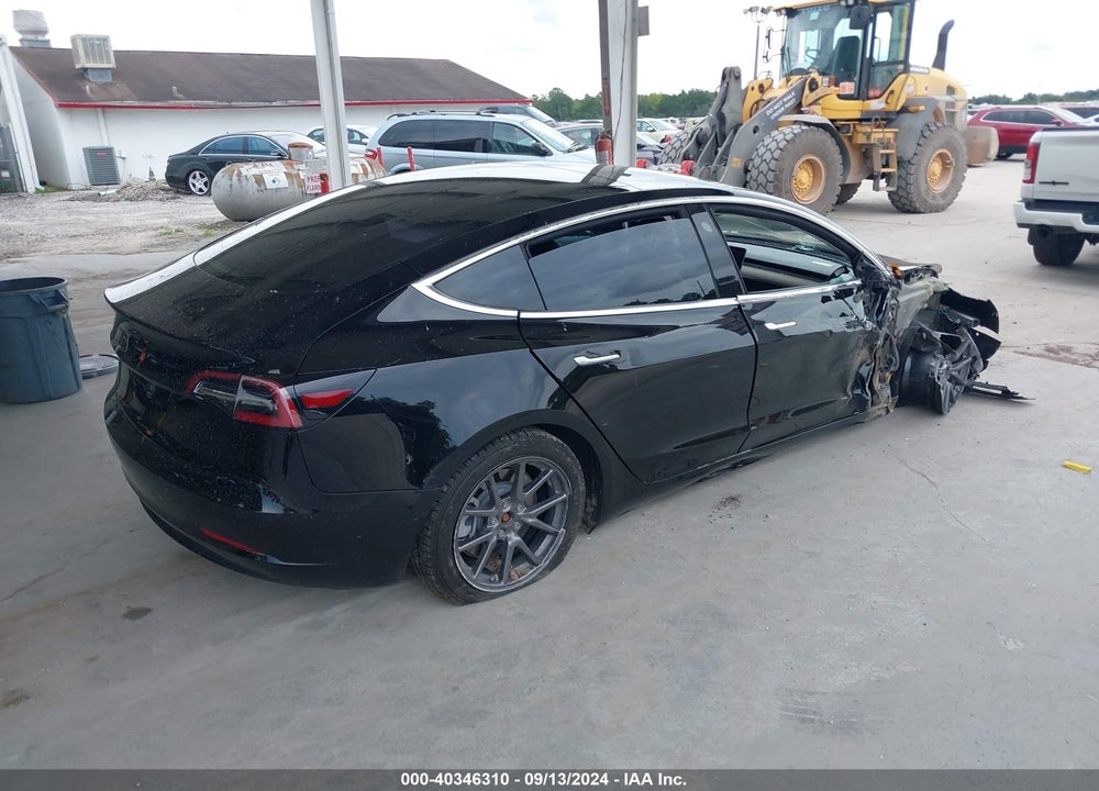 2018 TESLA MODEL 3 LONG RANGE/MID RANGE VIN: 5YJ3E1EA2JF156677