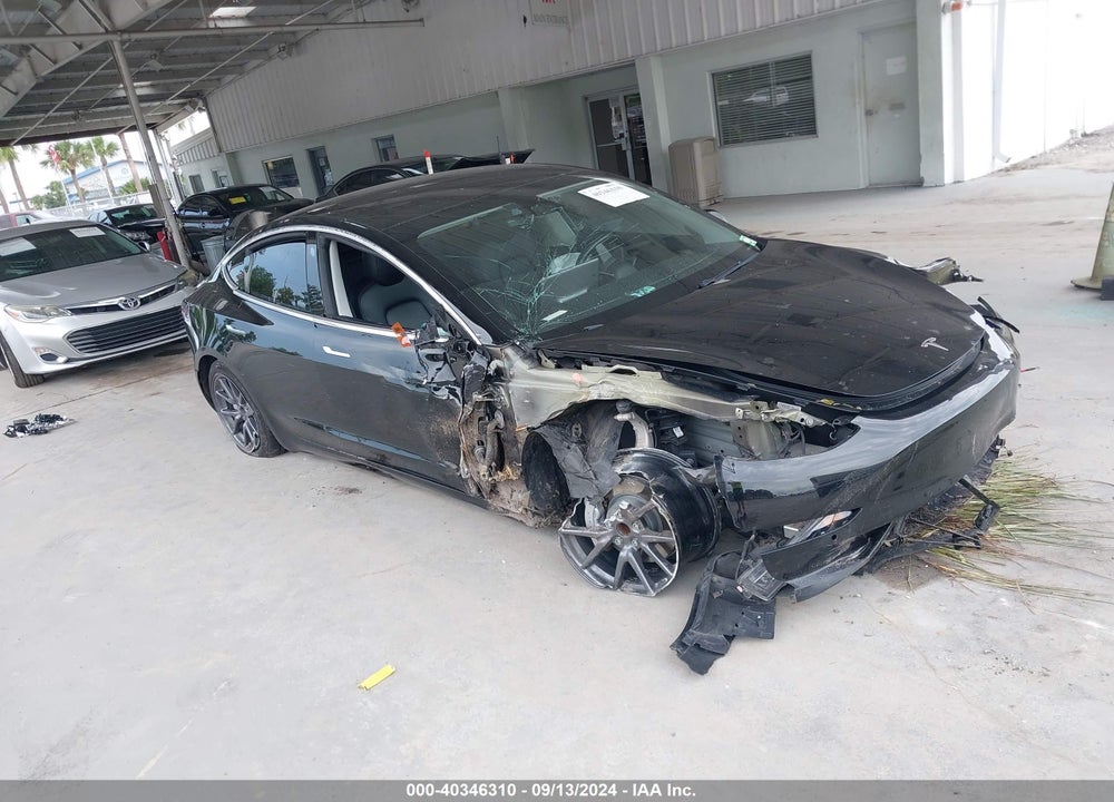 2018 TESLA MODEL 3 LONG RANGE/MID RANGE VIN: 5YJ3E1EA2JF156677