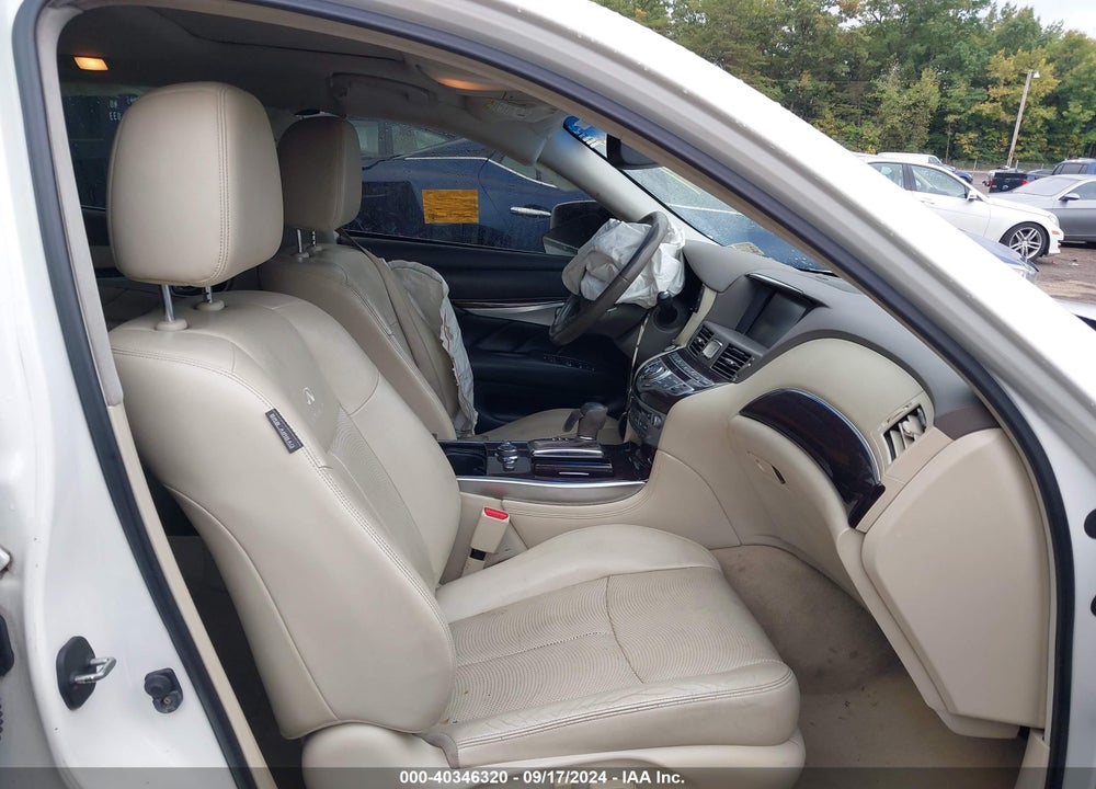 2012 INFINITI M37X VIN: JN1BY1AR4CM395854