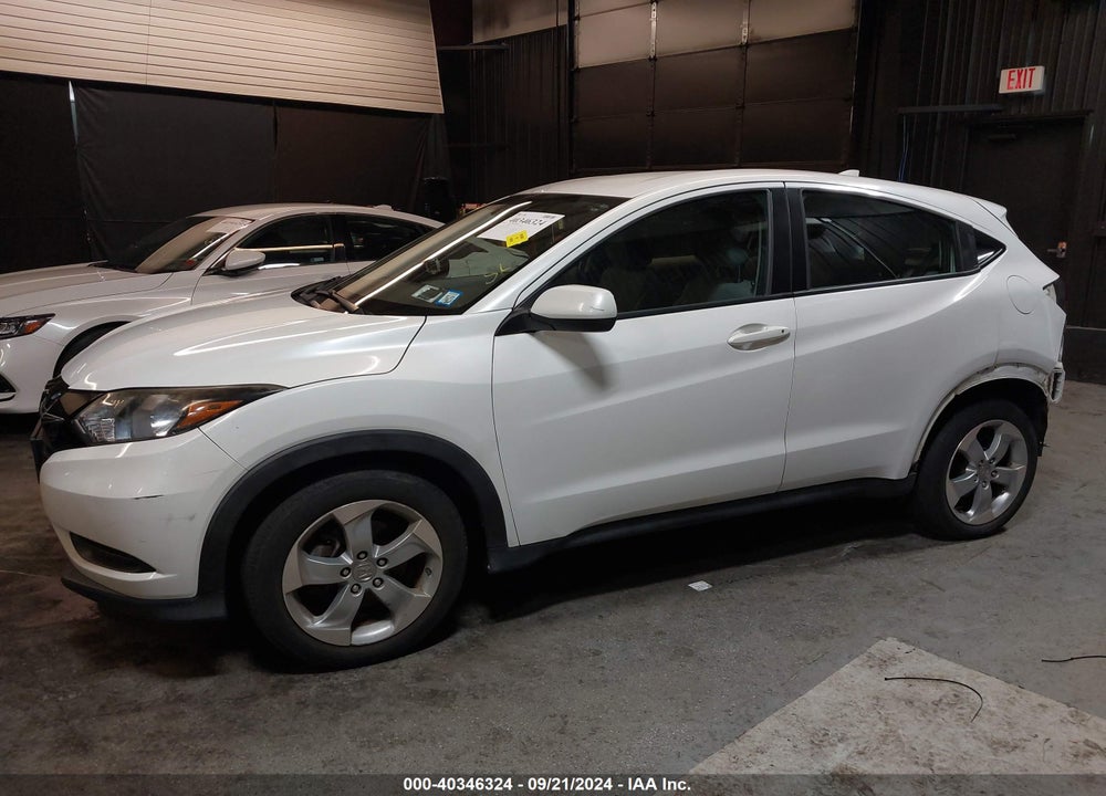 2016 HONDA HR-V LX VIN: 3CZRU6H34GM742156