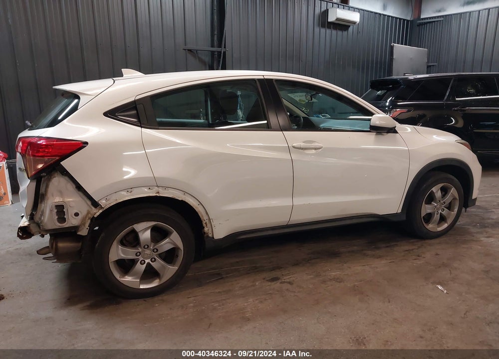2016 HONDA HR-V LX VIN: 3CZRU6H34GM742156