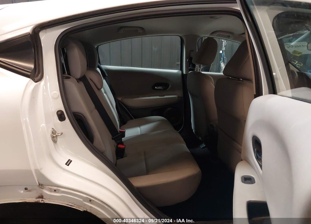 2016 HONDA HR-V LX VIN: 3CZRU6H34GM742156