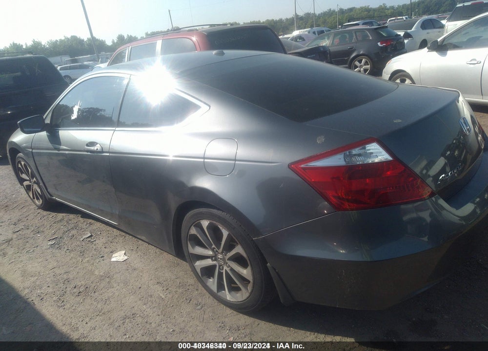 2009 HONDA ACCORD VIN: 1HGCS12809A012674
