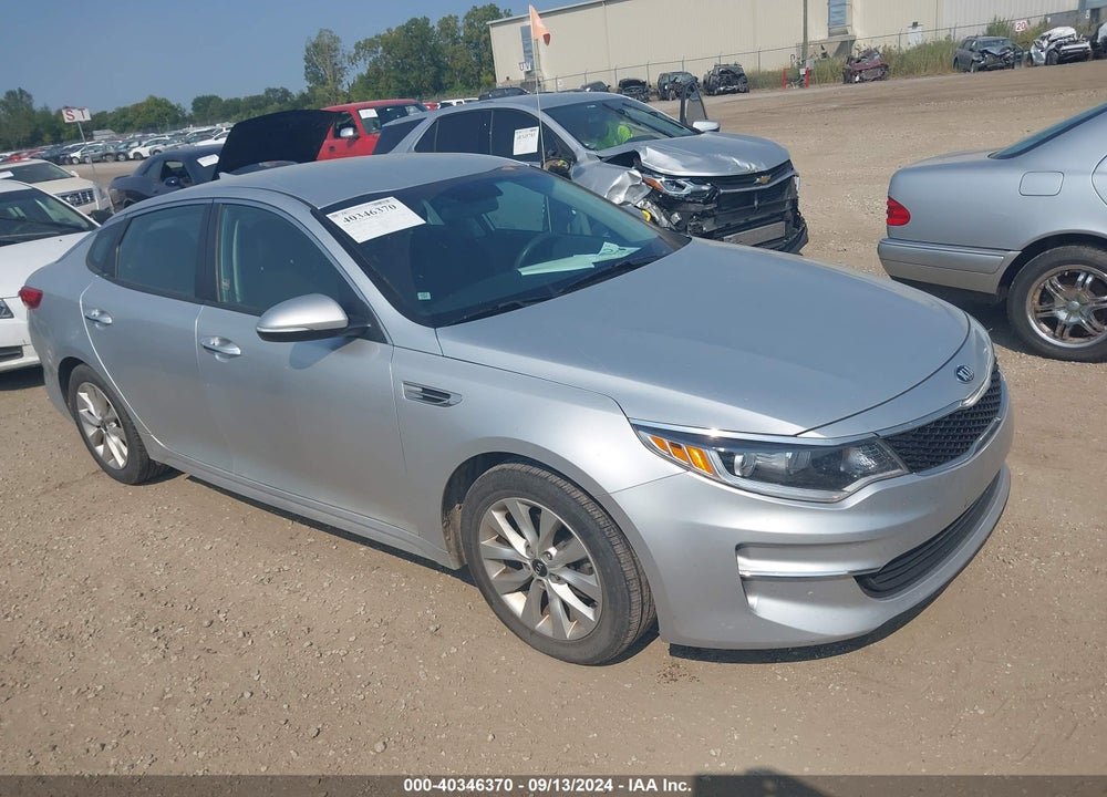 2016 KIA OPTIMA LX VIN: 5XXGT4L32GG075780