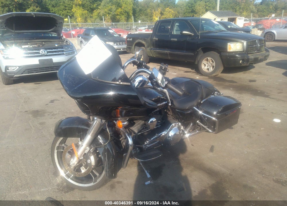 2015 HARLEY-DAVIDSON FLTRX ROAD GLIDE VIN: 1HD1KHM14FB689634