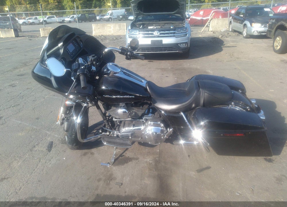 2015 HARLEY-DAVIDSON FLTRX ROAD GLIDE VIN: 1HD1KHM14FB689634